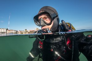 How to Fit a Mask for Diving, Snorkeling & Spearfishing