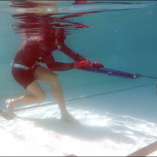 Diversworld Albacore Roller Speargun - Load - Spearfishing Gear - Scuba Diving Equipment - Snorkelling Sets - Cairns Australia