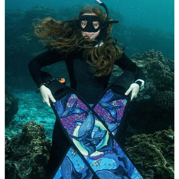 DiveR Carbon Humpback Whale Soft Blades Naomi Gittoes - Diversworld - Scuba Diving Spearfishing - Cairns - Australia